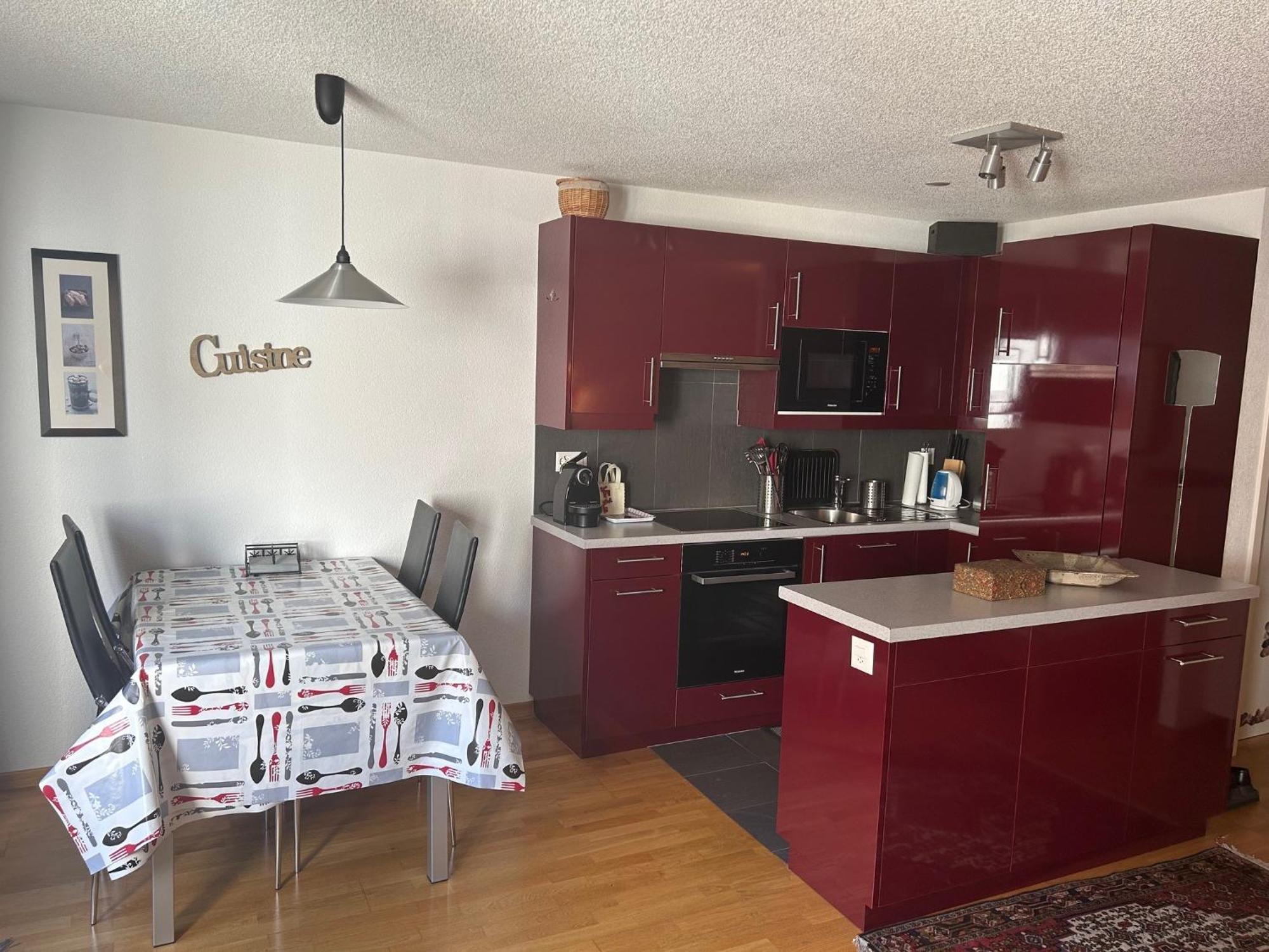 Residenz Majesta Apartment Лойкербад Екстериор снимка